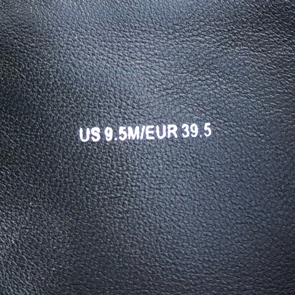 NEW NWT Vince Cabria Black Leather Lug Sole Zip Up Boots 9.5M $395 - Picture 14 of 15